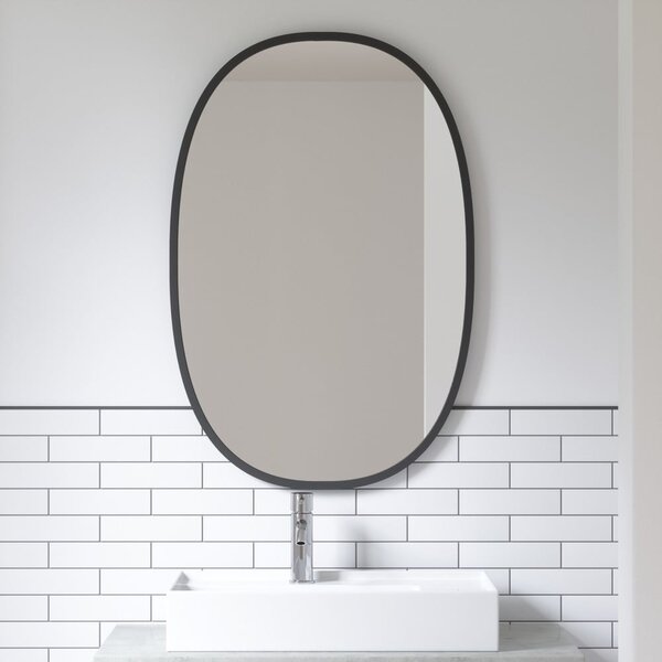Nástěnné zrcadlo 61x91 cm Hub – Umbra