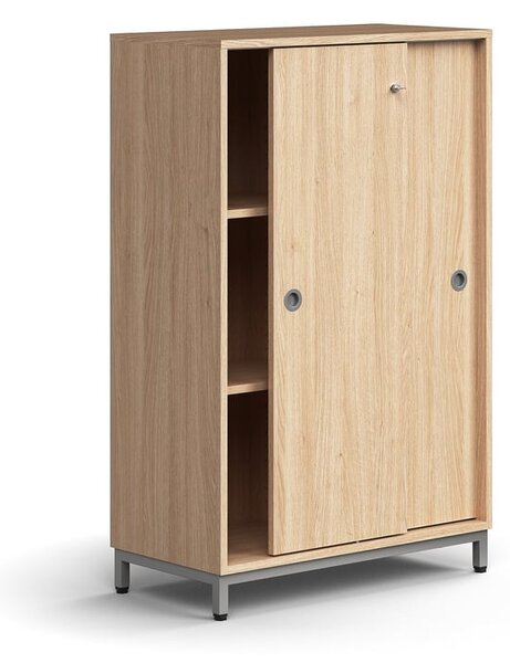 AJ Produkty Skříň s posuvnými dveřmi QBUS, 2 police, nohy, úchytky, 1252x800x400 mm, stříbrná, dub