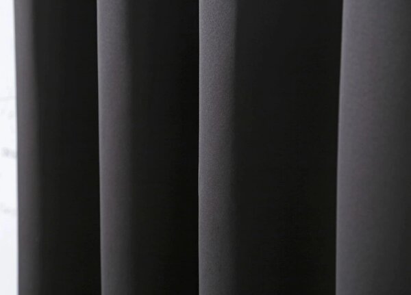 Černý závěs OXFORD 140x250 cm Zavěšení: Kovové kroužky