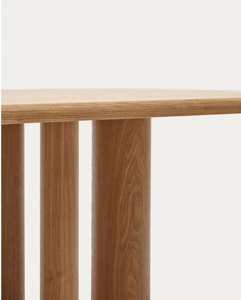 Jídelní stůl v dekoru jasanu 105x220 cm Mailen – Kave Home