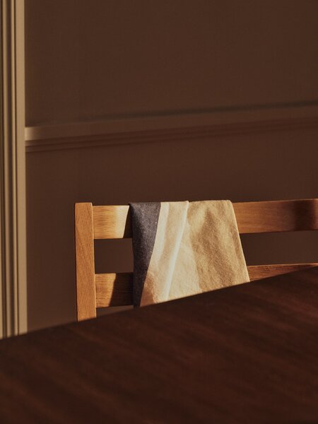 Ubrus Hale Cashmere/Mocha/Indigo Blue 150 × 240 cm
