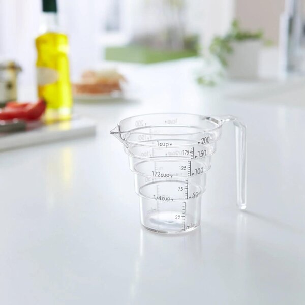 Plastová odměrka Yamazaki Layer 200 ml