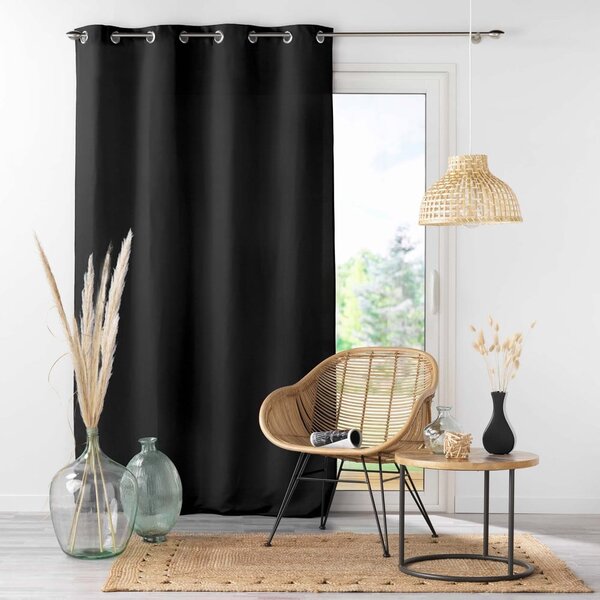 Černý závěs z mikrovlákna 140x280 cm Absolu – douceur d'intérieur
