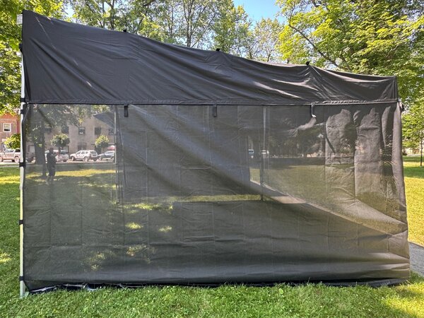 Nůžkový podiový stan 4,5x4,5 m FOH Typ konstrukce: S INTEGROVANÝM KŠILTEM