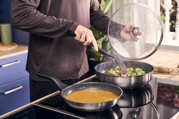 SADA PÁNVÍ vrstva z keramiky 2dílné 24+28 cm Henckels by ZWILLING - Online Only vaření, Online Only