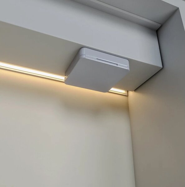 Luxusní galerka ELISA 140x70 cm, hodiny, el. zásuvka, kosmetické zrcátko a LED osvětlení