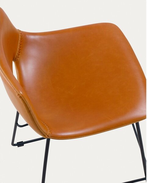 Koňakově hnědá barová židle z imitace kůže (výška sedáku 65 cm) Zahara – Kave Home