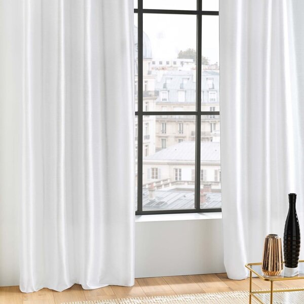 Bílý saténový závěs 140x240 cm Shana – douceur d'intérieur