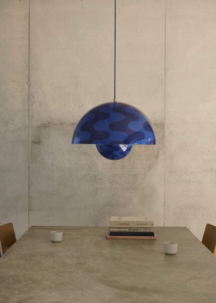 &Tradition Závěsná lampa Flowerpot VP1, cobalt blue/twilight blue pattern 133082A171