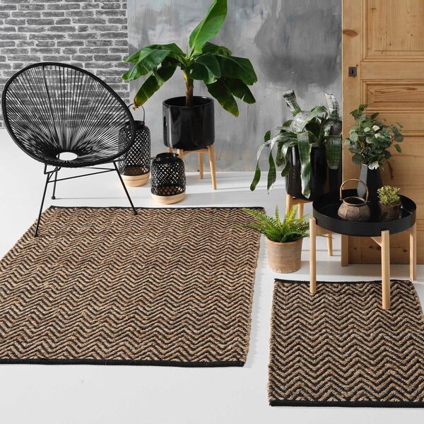 Koberec v černo-přírodní barvě 120x170 cm Zigzag – douceur d'intérieur