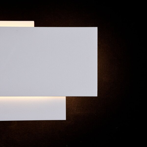 Maytoni Nástěnné LED svítidlo TRAME, 12W, d. 26 cm, CRI80