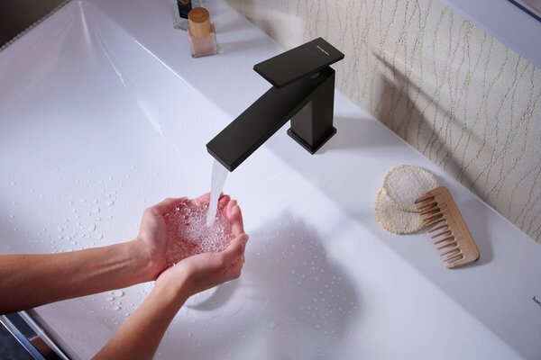 Hansgrohe Xelu Q umyvadlo 800/480 s otvorem pro baterii bez přepadu, SmartClean, bílá 61020450