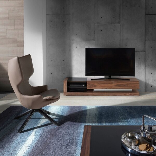 -25 % Dny MOMENTI– Ořechový TV stolek Angel Cerdá No. 3139, 180 x 56 cm