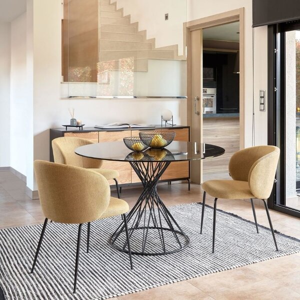 Černý skleněný jídelní stůl Kave Home Niut 120 cm