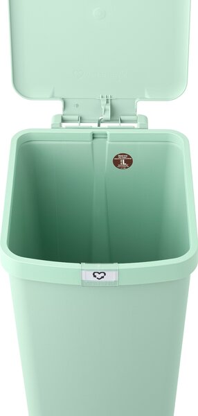 Brabantia plastový odpadkový pedálový koš StepUp - 40 L, nefritově zelená