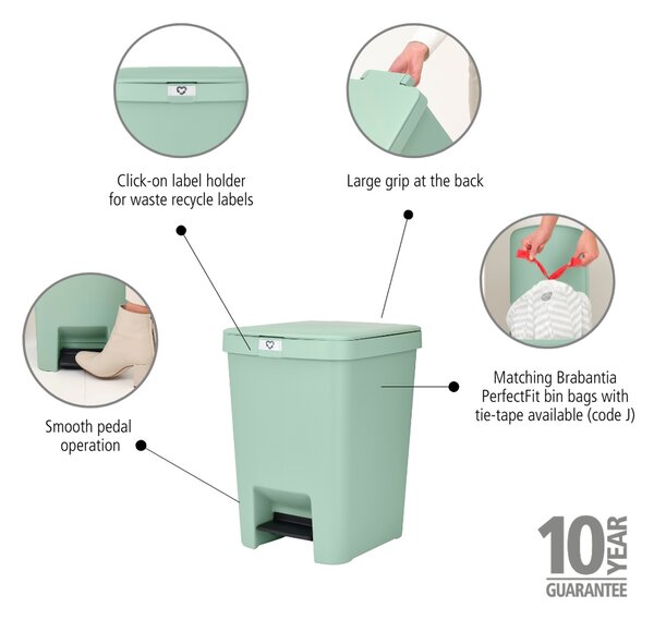 Brabantia plastový odpadkový pedálový koš StepUp - 25 L, nefritově zelená