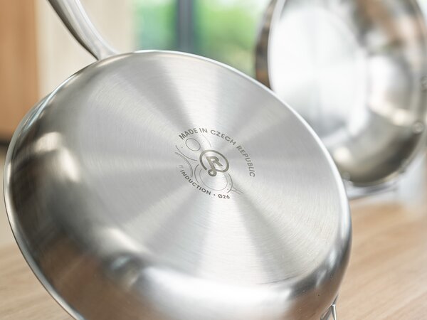 Remoska Proxima Třívrstvá nerezová WOK pánev 28 cm R2201428080