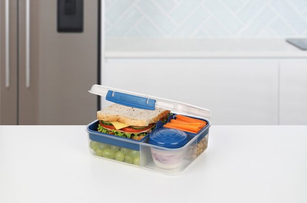 Sistema Dělený svačinový box To Go Bento Lunch s nádobou na jogurt a 2 tácky 1,65 l, modrá