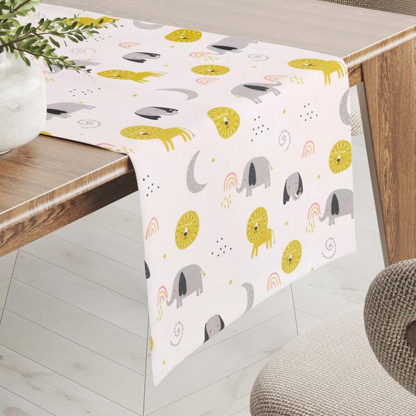 Biante Dětský bavlněný běhoun na stůl Sandra SA-649 Sloni a lvi na bílém 20x120 cm