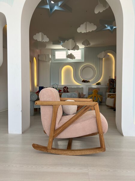 Hanah Home Dětské houpací křeslo NiniMini růžové/hnědé