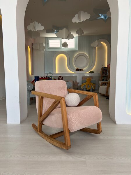 Hanah Home Dětské houpací křeslo NiniMini růžové/hnědé