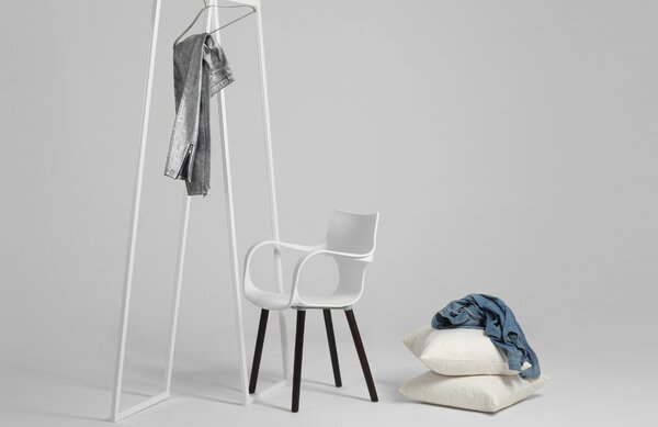 Nordic Design Bílý kovový věšák Rasmus 173 x 100 cm