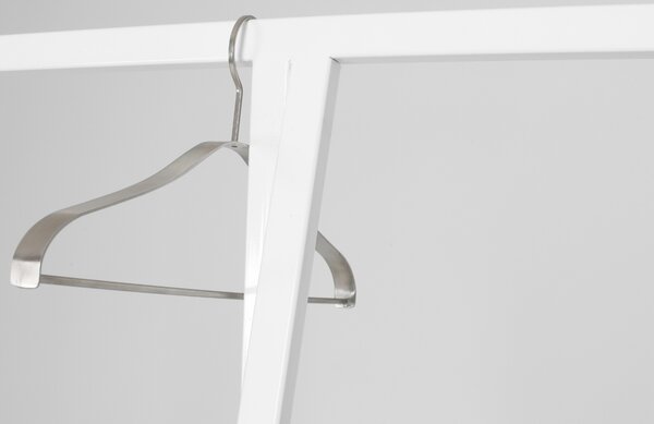 Nordic Design Bílý kovový věšák Rasmus 173 x 100 cm
