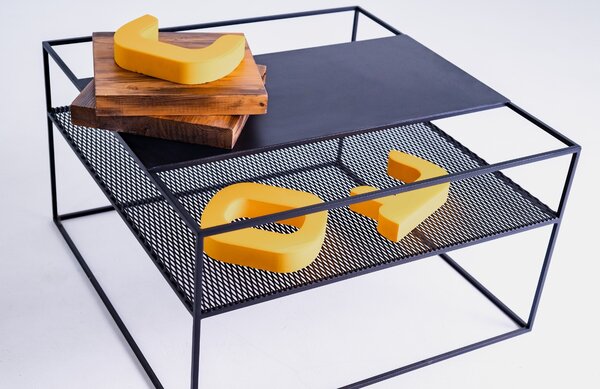 Nordic Design Černý kovový konferenční stolek Trixom 80 x 80 cm