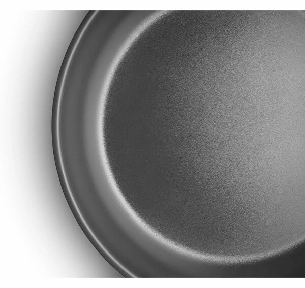 Eva Trio Laser Titanium Nerezová pánev 20 cm, laserem vázaný titanový povrch, bez PFAS, na indukci, pro kovové náčiní, Eva Solo