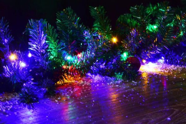Vánoční světelný řetěz 3,9 m, 40 LED, 9 blikajících funkcí