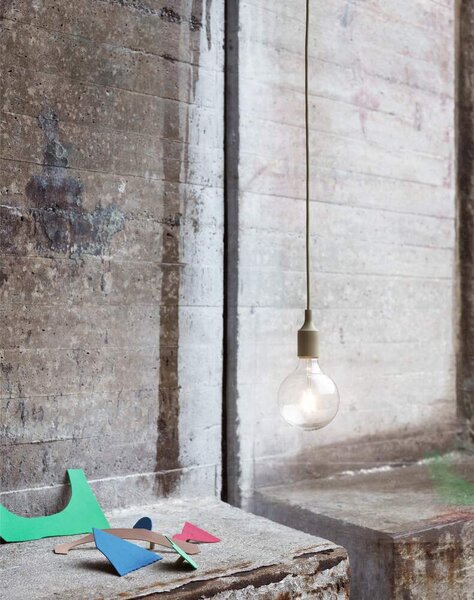 Muuto Závěsná LED lampa E27, olive E27PEN13