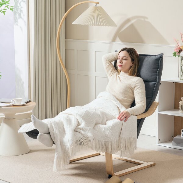 HOMCOM tmavě šedé dřevěné relaxační křeslo s sametovým potahem, nastavitelná opěrka na nohy, moderní design pro obývací pokoj a lounge | Aosom