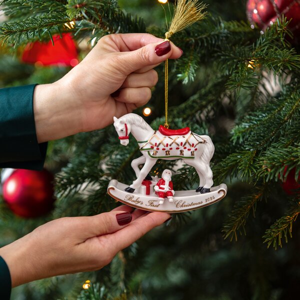 Villeroy&Boch Porcelánová ozdoba Christmas Classics, houpací kůň, 8.9 cm