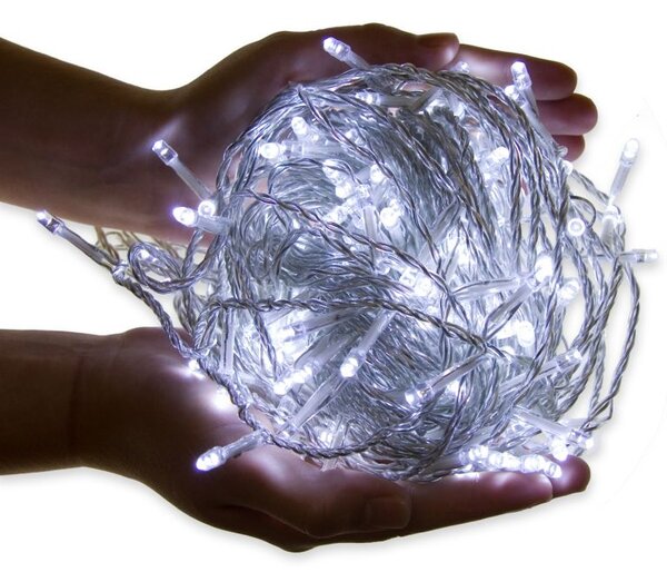 VOLTRONIC Světelný řetěz 10 m, 100 LED, studená bílá