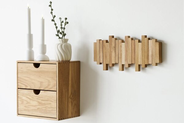 -25 % Dny MOMENTI– Nordic Living Dubový nástěnný věšák Caltro 40 cm