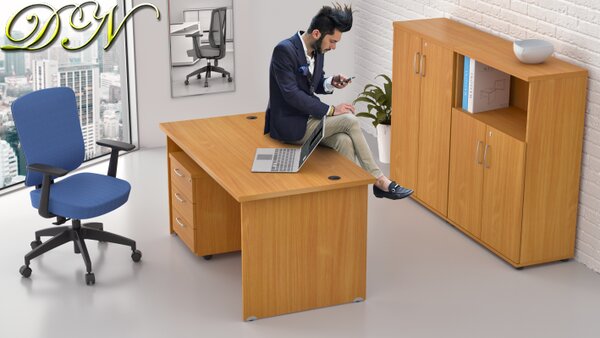 NABYTEK-DESIGNOVY.CZ - Kompletní kancelář pro 1 pracovníka KOMFORT – stůl, kontejner a skříně, buk – ZE 1.6 11