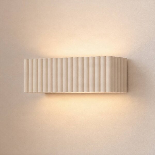 SOLLUX LIGHTING Nástěnné světlo Rigata, béžové, keramika, délka 34 cm, směřující, stmívatelný, Krémová / jantar, Chodba, Keramika, Moderní