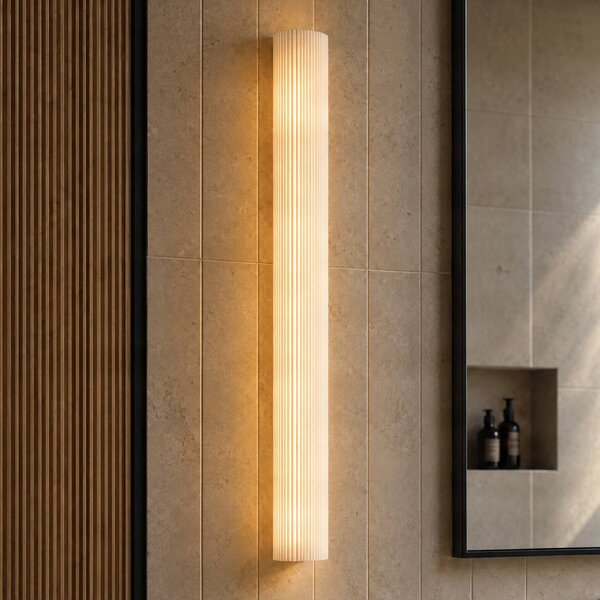 Lucande LED koupelnové světlo nástěnné Victoire, 70 cm, bílá/chrom,, Bílá / opál, Koupelna, Sklo, Moderní
