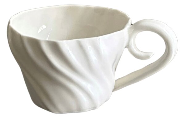 Atelier Marée Porcelánový hrnek s ouškem Shell ATM111