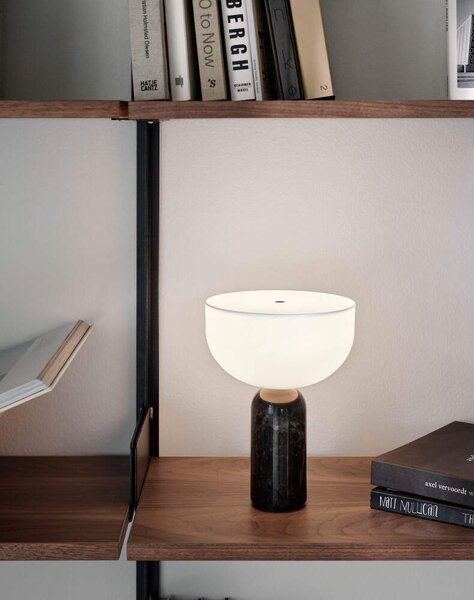 New Works Přenosná lampa Kizu, black marble 21711