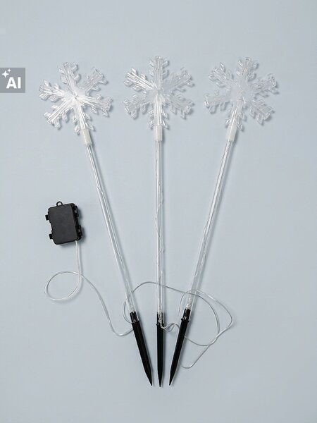 Sinsay - Sada zapichovacích LED zahradních světel s motivem hvězdičky 3 pack - krémová