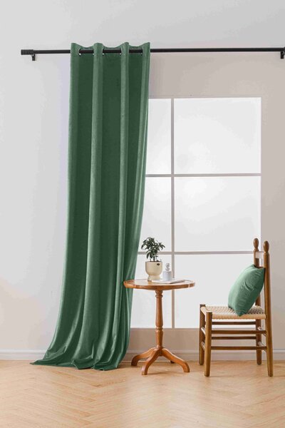 Mentolový zatemňovací závěs VELVET 140x250 cm Zavěšení: Řasící páska