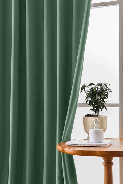 Mentolový zatemňovací závěs VELVET 140x250 cm Zavěšení: Řasící páska