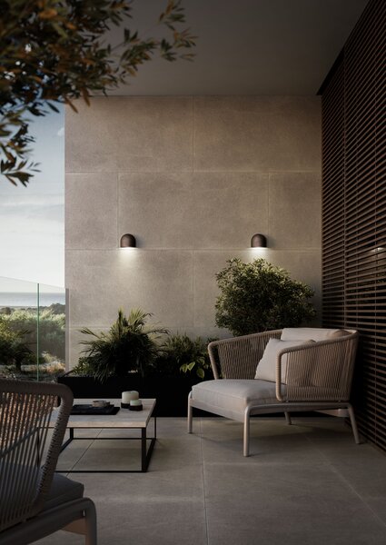 Il Fanale 298.01.OS Mask, obloukové nástěnné svítidlo z mosazi pro nepřímé osvětlení, LED 6W 3000K, průměr 14cm, IP65