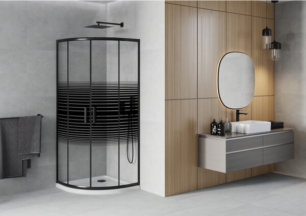 Mexen Rio, čtvrtkruhový sprchový kout s posuvnými dveřmi 80 (dveře) x 80 (dveře) x 190 cm, 5mm čiré sklo s pásky, černý profil + bílá sprchová vanička SLIM, 863-080-080-70-20-4110B