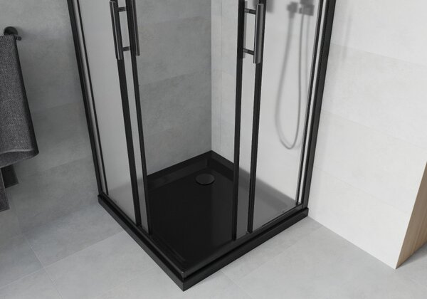 Mexen Rio, čtvercový sprchový kout s posuvnými dveřmi 70 (dveře) x 70 (dveře) x 190 cm, 5mm sklo námraza, černý profil + černá sprchová vanička SLIM, 860-070-070-70-30-4070B