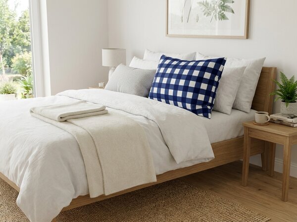 Povlak na polštář z mikrovlákna NAVY GINGHAM 70x90 cm, modro-bílý