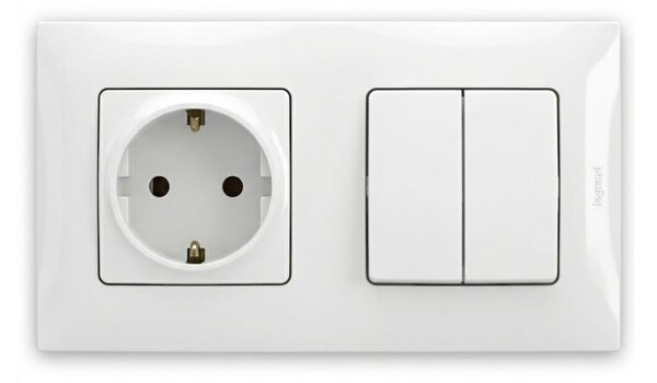 Legrand-Dvojitý vypínač č. 5 a zásuvka domovní SCHUKO 250V/16A s rám NILOE bílá