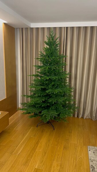 Umělý 3D vánoční stromek- Smrk kavkazský 220cm