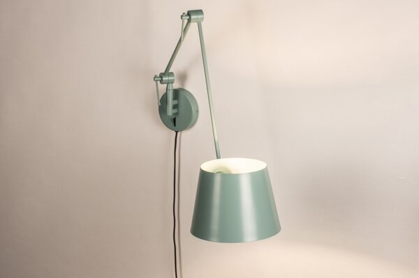 Nástěnné designové svítidlo s ramenem Snap Fosca Old Green (LMD)